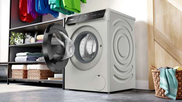 BOSCH WGB2560X0 Serie 8, Waschmaschine, Frontlader, 10 kg, 1600 U/min., Silber-inox