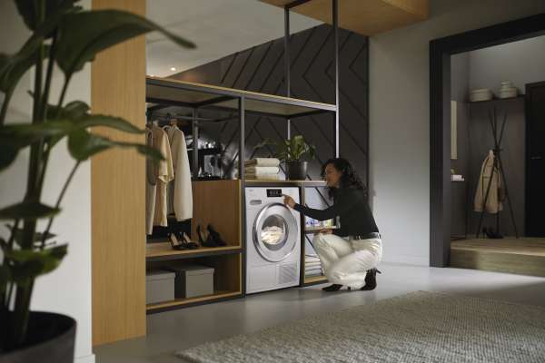 Miele TWR780WP Eco&Steam&9kg Lotosweiß 9 kg I M Touch I SteamCare I SilenceDrum I DryCare 40